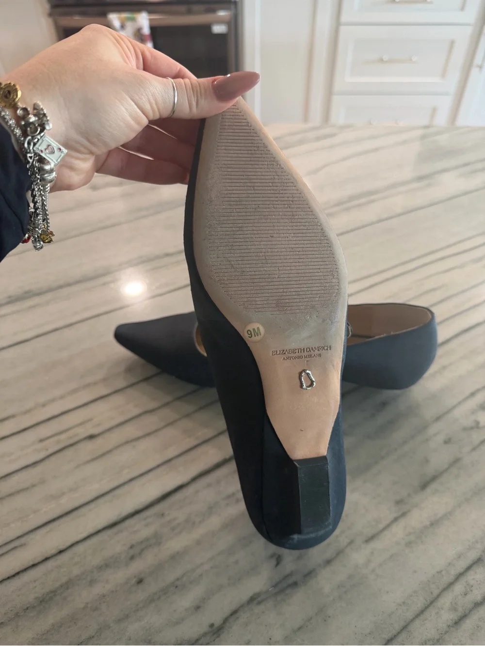 Elizabeth Damirich collaboration by Antonio Melani flats